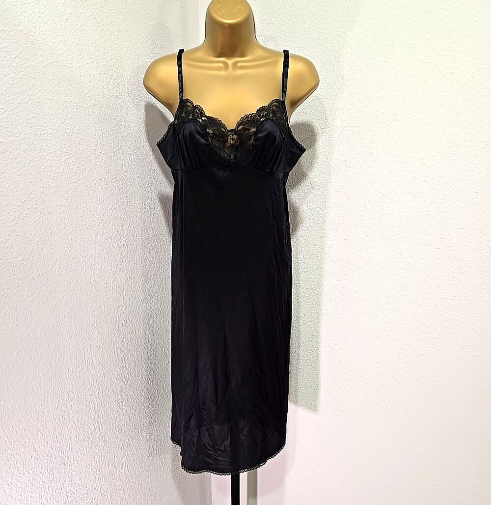 Vassarette Black Chemise Full Slip Dress 34 Whimsigoth Babydoll Lace Fairy Goth